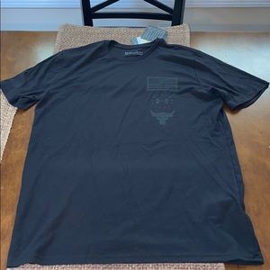 Men’s short sleeve t shirt